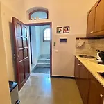Maison Bordonaro דירה צ'פאלו