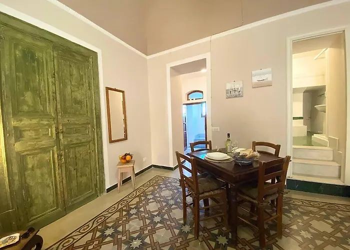 Maison Bordonaro * チェファル